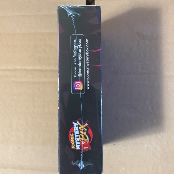 Brand new still sealed Iconic Pokémon mystery boxes - Picture 4 of 4